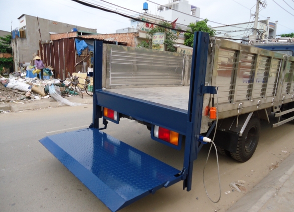 Gắng bửng xe nâng