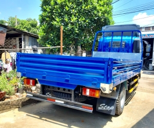 Xe Công Ty Cao Cấp 6