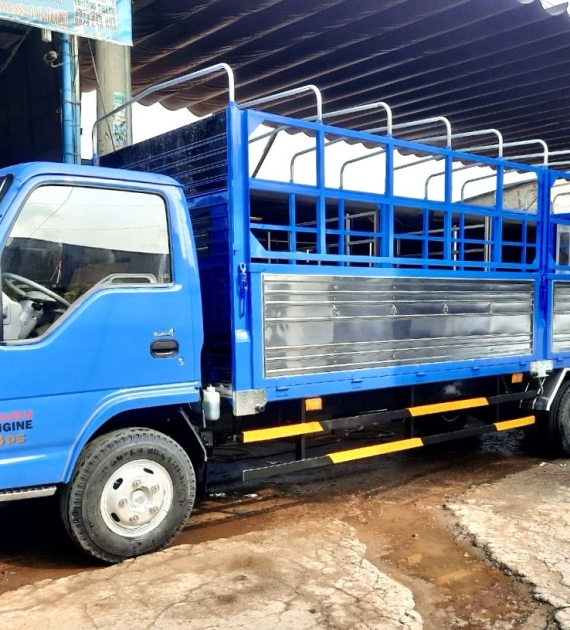 Đóng thùng xe tải 8