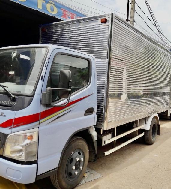 Đóng thùng xe tải 1